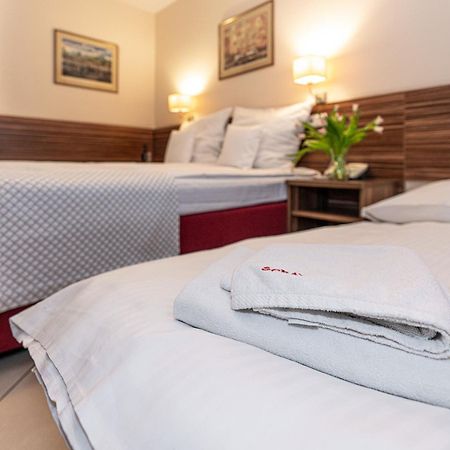 Hotel Soray Wieliczka Buitenkant foto