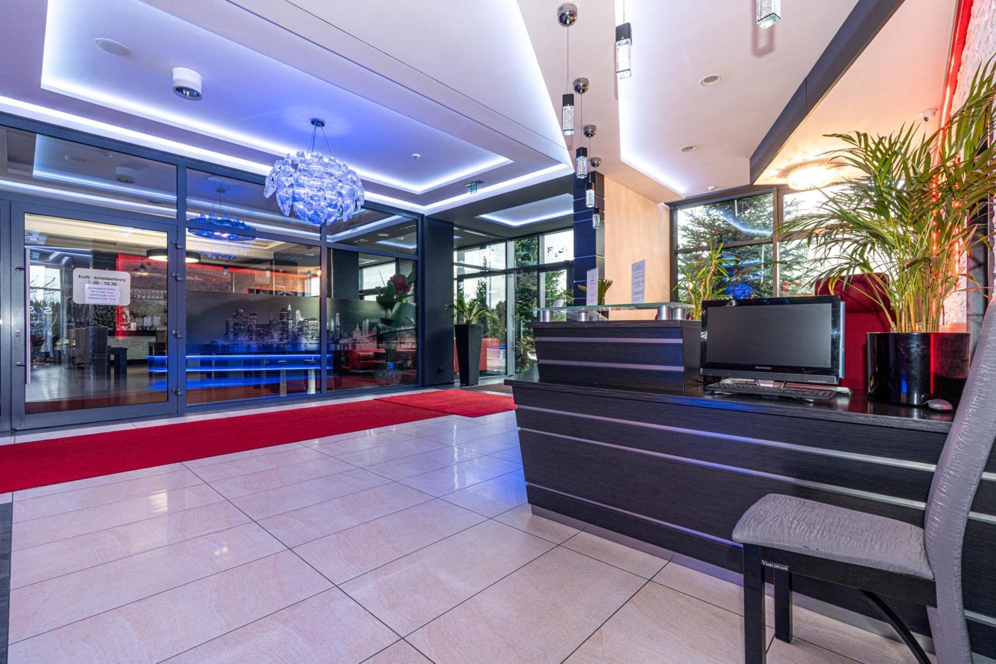 Hotel Soray Wieliczka Buitenkant foto