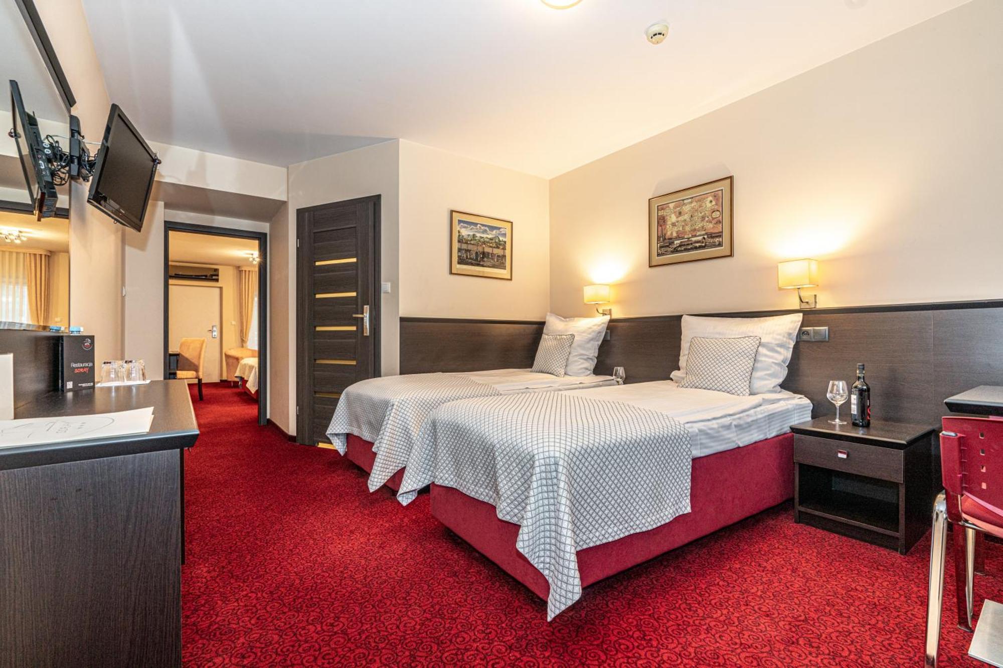 Hotel Soray Wieliczka Buitenkant foto