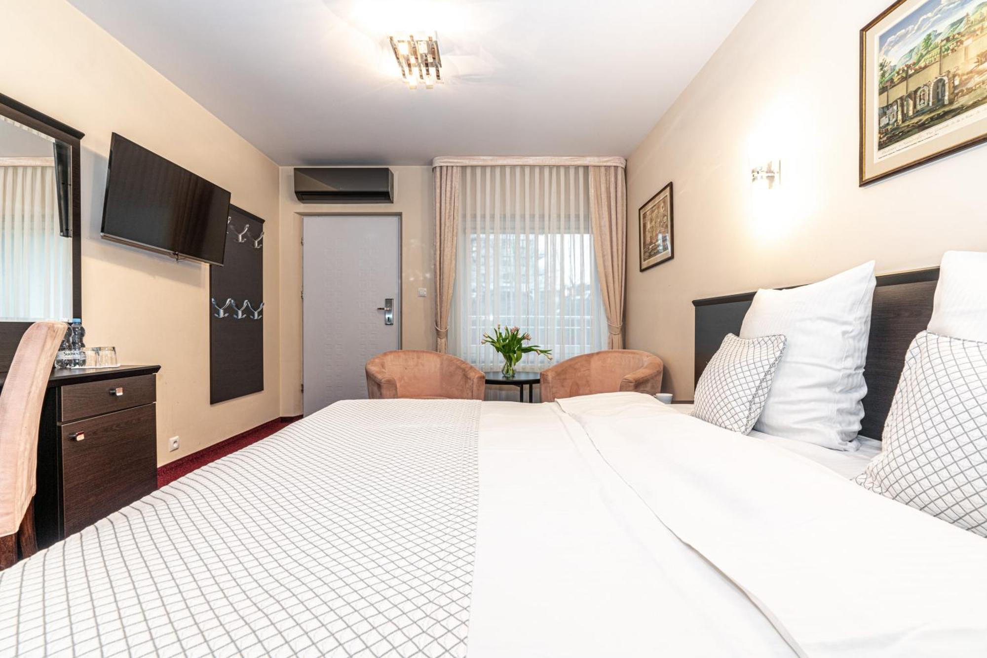 Hotel Soray Wieliczka Buitenkant foto