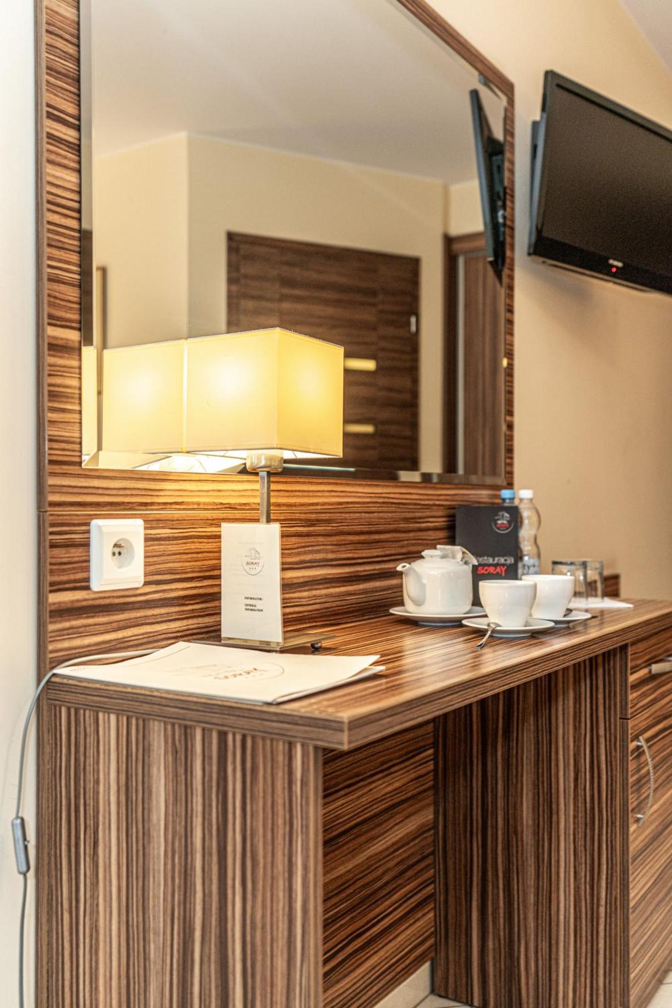 Hotel Soray Wieliczka Buitenkant foto