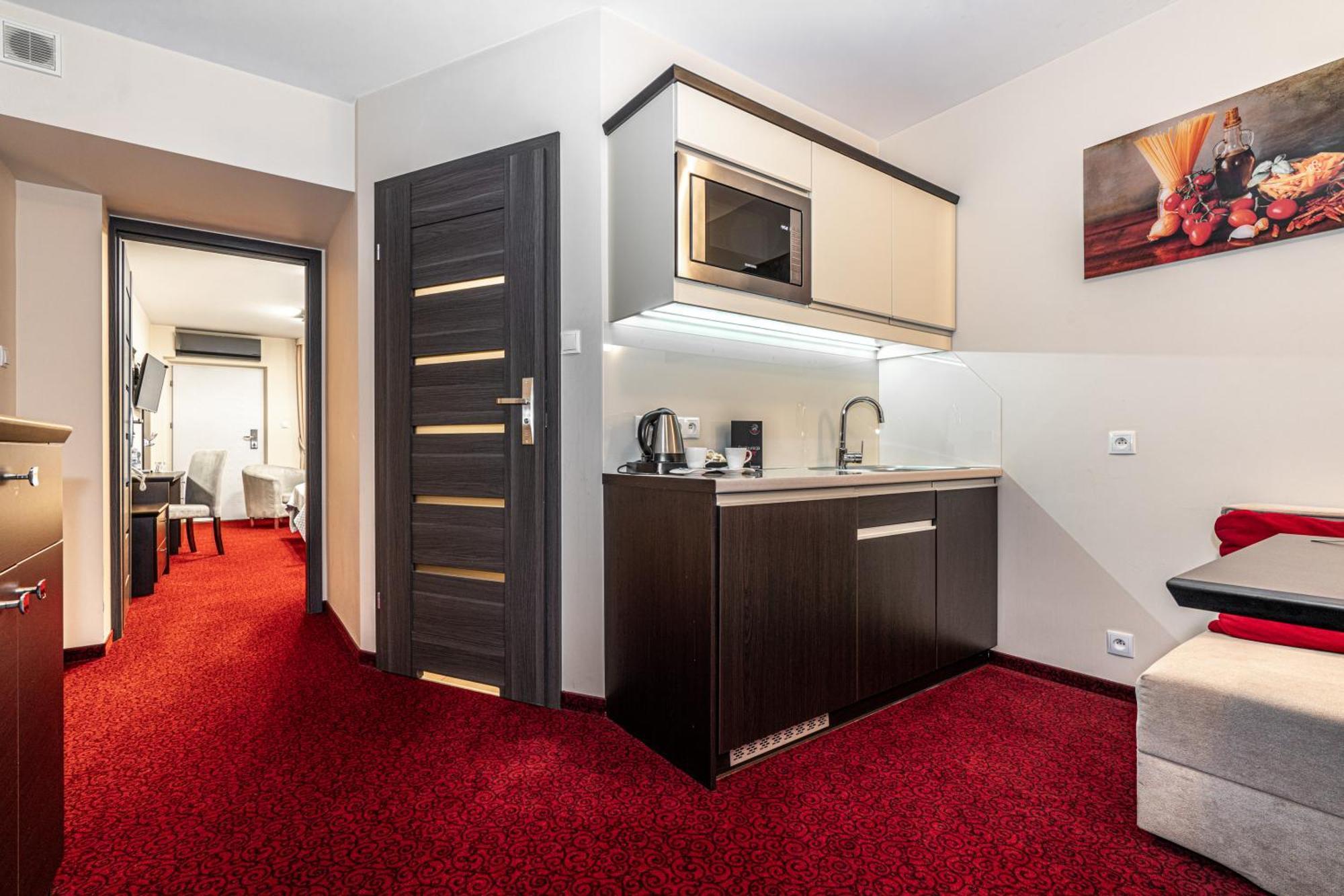Hotel Soray Wieliczka Buitenkant foto