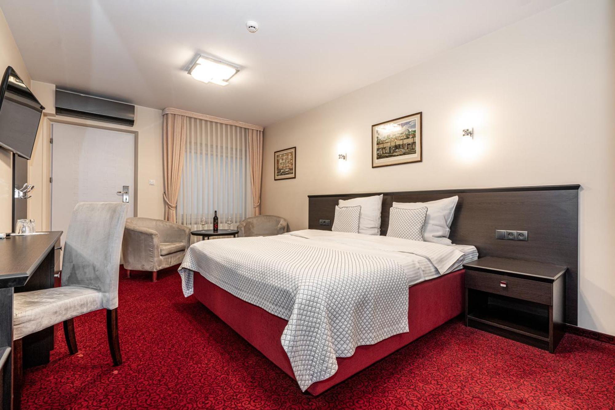 Hotel Soray Wieliczka Buitenkant foto